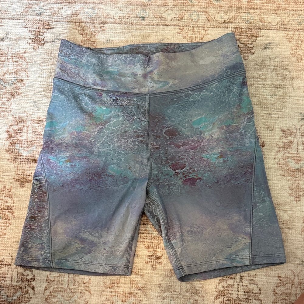 lululemon athletica Tie-Dye shorts